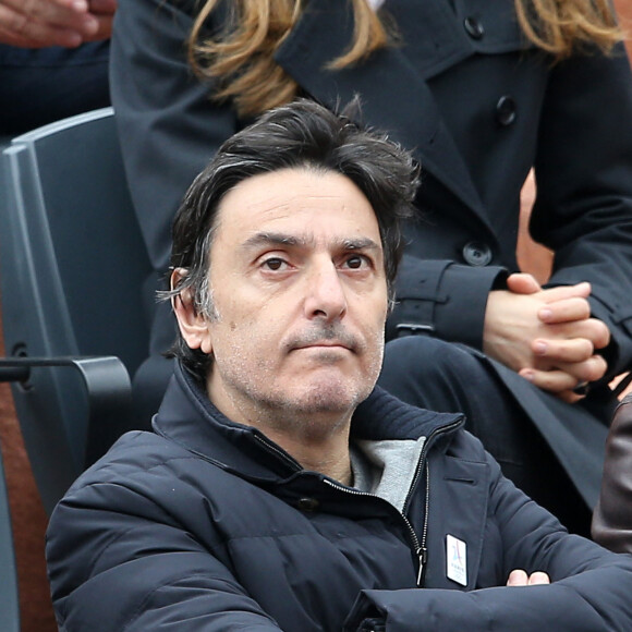 Yvan Attal - People dans les tribunes des internationaux de France de Roland Garros à Paris le 3 juin 2016. © Cyril Moreau / Bestimage