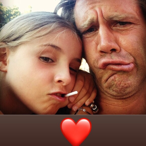 Clotilde Courau et Emmanuel-Philibert de Savoie partagent des photos inédites de Vittoria, leur fille aînée.