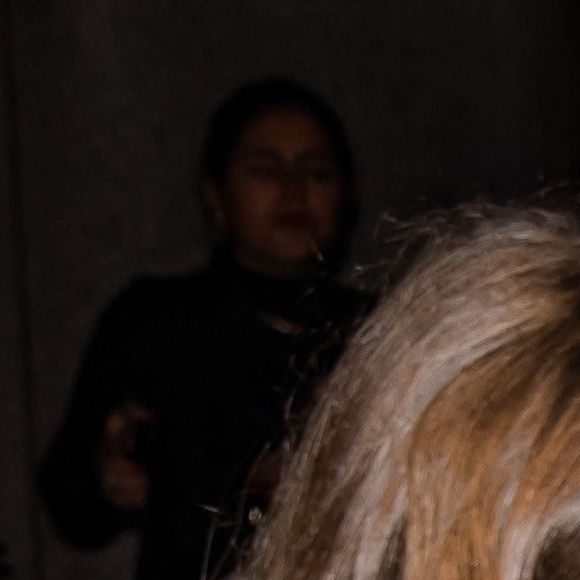 Ashley Olsen quitte la cérémonie des CFDA Fashion Awards à New York, le 10 novembre 2021. 