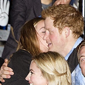 Le prince Harry d'Angleterre et sa compagne Cressida Bonas au "We Day UK" au Wembley Arena à Londres, le 7 mars 2014.