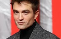 Robert Pattinson : Rare apparition avec sa compagne Suki Waterhouse, un couple discret mais complice