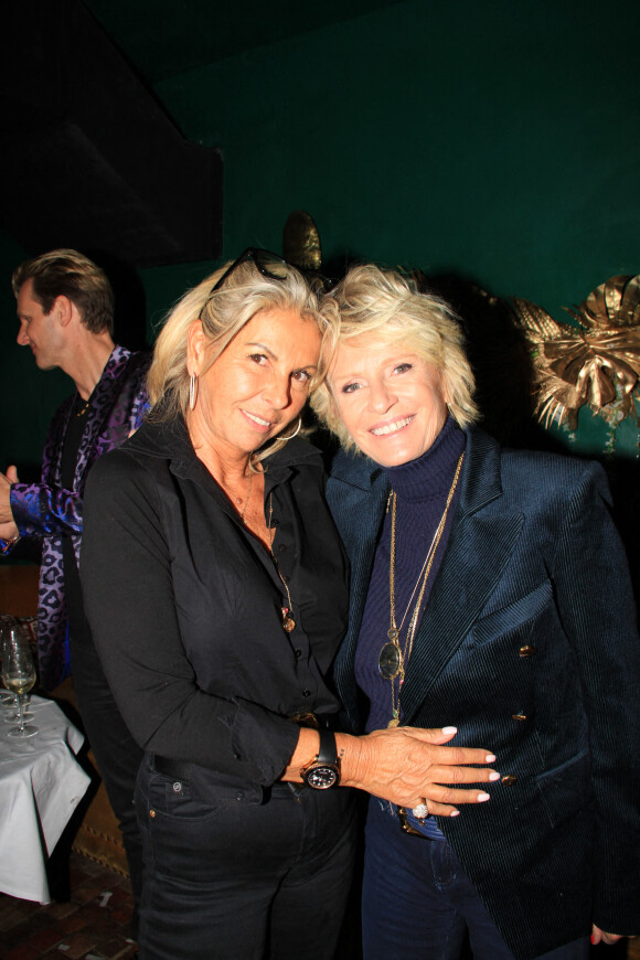 Exclusif - Caroline Margeridon, Sophie Davant - Caroline Margeridon fête son 56ème anniversaire au restaurant "Manko" à Paris le 29 septembre 2022. © Philippe Baldini/Bestimage