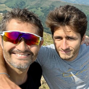 Bixente Lizarazu avec son fils Tximista et un ami