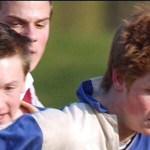 Le Prince Harry au collège d'Eton en 2003