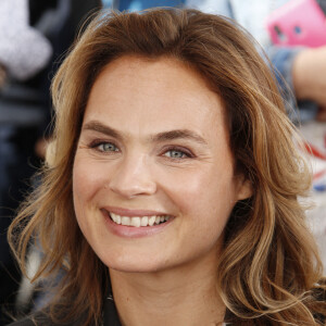 Mélanie Maudran "Un si grand soleil" - Photocall lors du Festival de la Fiction de La Rochelle. © Christophe Aubert via Bestimage