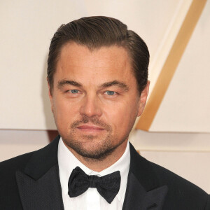 Leonardo DiCaprio au photocall des arrivées de la 92ème cérémonie des Oscars au Hollywood and Highland à Los Angeles.
