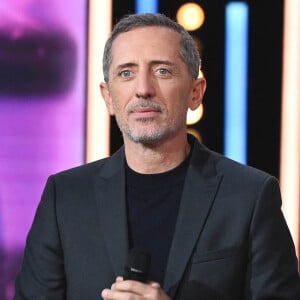 Gad Elmaleh - Les personnalités se mobilisent lors de la 36ème édition du Téléthon sur le plateau de France 2, avec pour parrain K.Adams, le 3 décembre 2022. © Coadic GUIREC / Bestimage