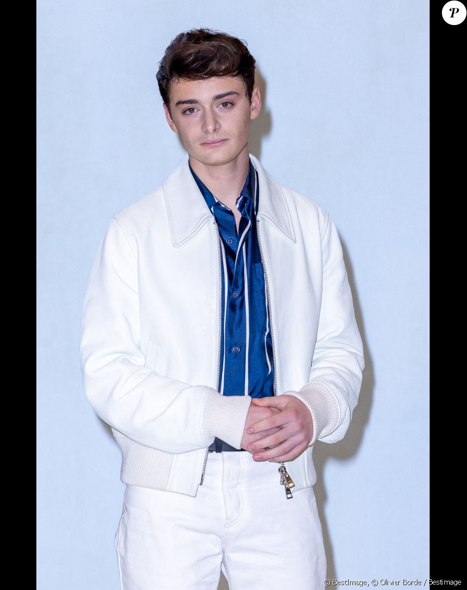 Noah Schnapp - Photocall du défilé de mode Hommes "AMI" prêt-à-porter automne-hiver 2023/2024 lors de la fashion week de Paris. Le 19 janvier 2023 © Olivier Borde / Bestimage
