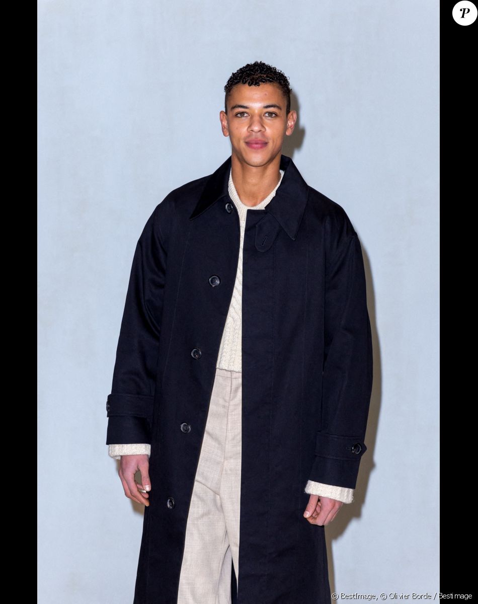 Guillaume Diop - Photocall du défilé de mode Hommes "AMI" prêt-à-porter automne-hiver 2023/2024 lors de la fashion week de Paris. Le 19 janvier 2023 © Olivier Borde / Bestimage