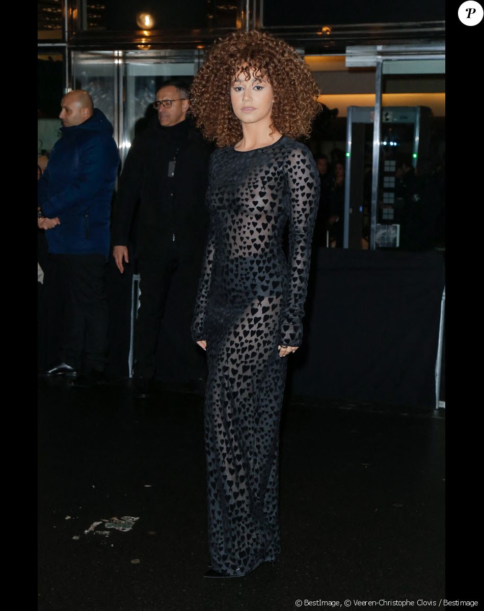 Léna Situations (Léna Mahfouf) - Arrivées au défilé de mode Hommes "AMI" prêt-à-porter automne-hiver 2023/2024 lors de la fashion week de Paris. Le 19 janvier 2023 © Veeren-Christophe Clovis / Bestimage