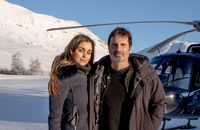 Richard Orlinski à l'Alpe d'Huez avec sa compagne Elisa : arrivée remarquée des amoureux en hélicoptère...