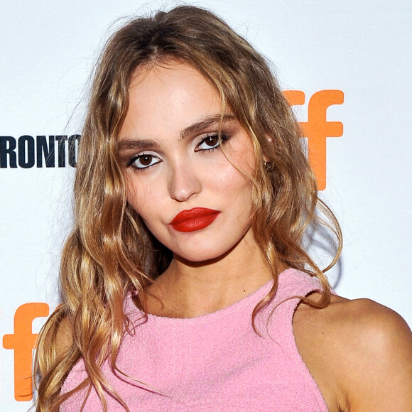 Lily-Rose Depp lors du photocall du film "Silent Night" au Festival du film de Toronto (TIFF) à la salle de concert Roy Thomson Hall à Toronto, Ontario, Canada, le 17 septembre 2021. © Brent Perniac/AdMedia/Zuma Press/Bestimage