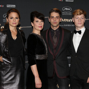 Suzanne Clément, Anne Dorval, Xavier Dolan et Antoine Olivier Pilon posent lors de l' Avant-Première "Mommy" au Mk2 Bibliotheque à Paris, le 30 Septembre 2014