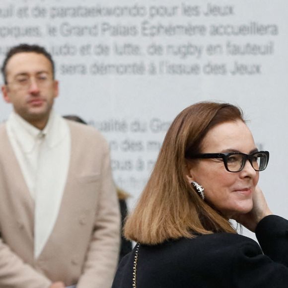 Carole Bouquet - Arrivées au défilé Chanel Haute Couture printemps / été 2023 lors de la fashion week à Paris le 24 janvier 2023. © Christophe Clovis / Veeren / Bestimage 