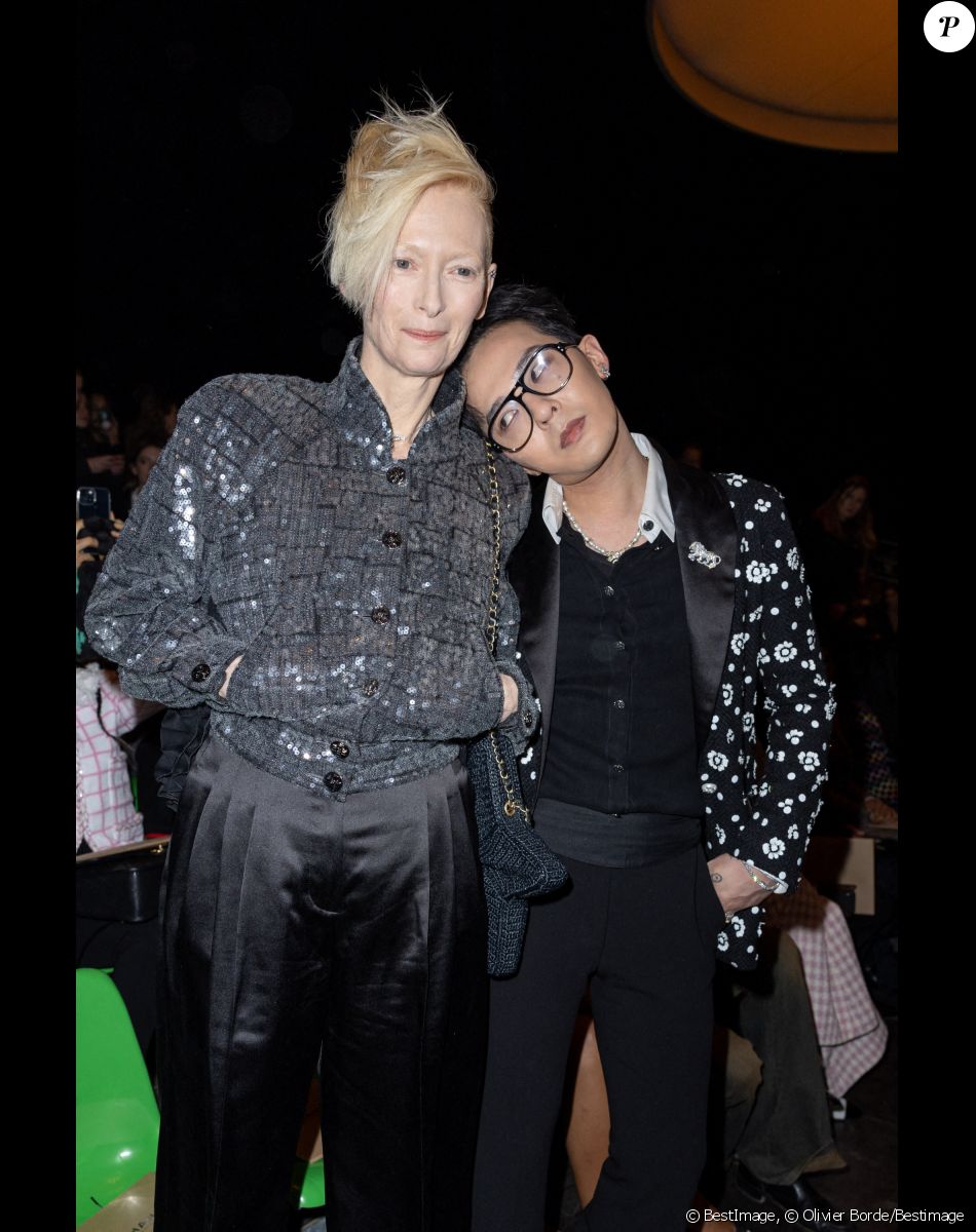 Tilda Swinton et G Dragon - Front Row au deuxième défilé de mode Haute-Couture Chanel au Grand Palais Éphémère lors de la Fashion Week Printemps-été 2023 de Paris, France, le 24 janvier 2023. © Olivier Borde/Bestimage