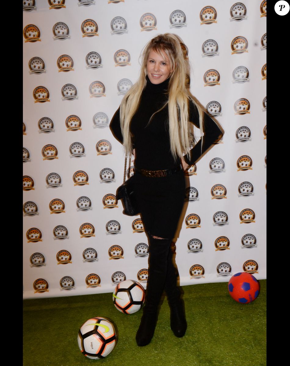 Adixia (les Marseillais) - Soirée pour le lancement de l'application smart phone "ThomasLaMasse" à Paris, France, le 11 décembre 2017. © Rachid Bellak/Bestimage