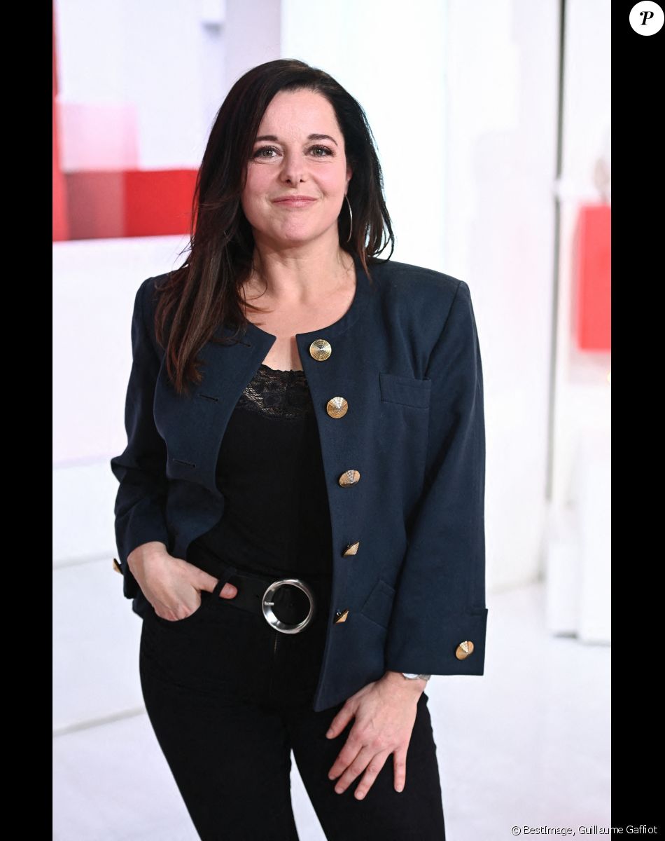 Exclusif - Laure Calamy lors de l'enregistrement de l'émission "Vivement dimanche" au studio Gabriel, présentée par M.Drucker et diffusée sur France 3 le 15 janvier 2023. Paris, le 6 janvier 2023. © Guillaume Gaffiot / Bestimage