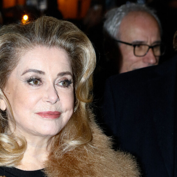Catherine Deneuve - Arrivées au défilé de mode Haute-Couture "Jean Paul Gaultier" lors de la fashion week de Paris. Le 25 janvier 2023 © Veeren-Christophe Clovis / Bestimage