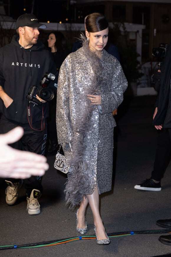 Sofia Carson - Arrivées au défilé de mode Haute-Couture "Valentino" lors de la fashion week de Paris. Le 25 janvier 2023 © Olivier Borde / Bestimage