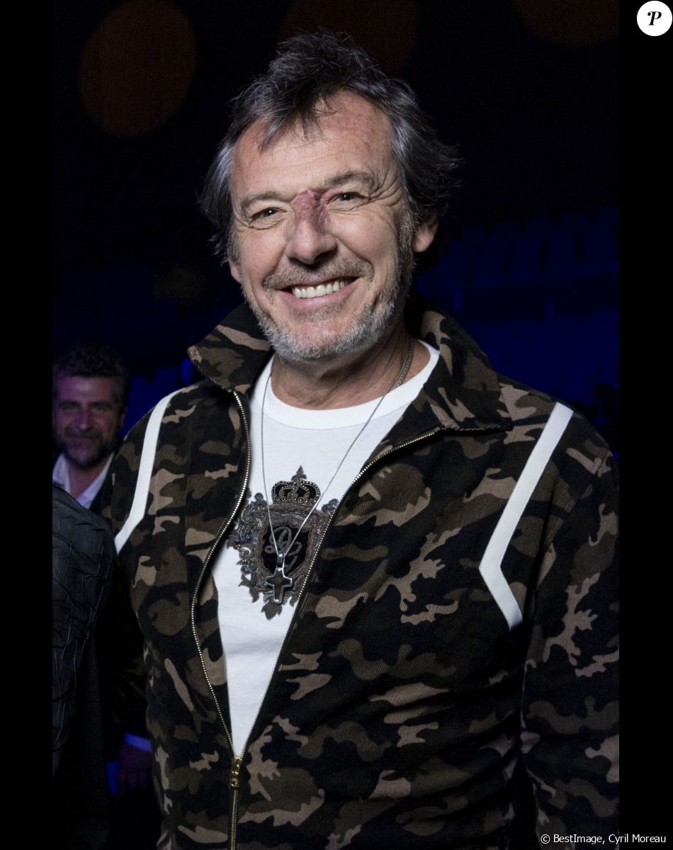 Exclusif - Jean-Luc Reichmann - Vernissage de l'exposition photographique de Nikos Aliagas "Regards Miroirs" à la Seine Musicale à Boulogne-Billancourt le 14 avril 2022. © Cyril Moreau/Bestimage