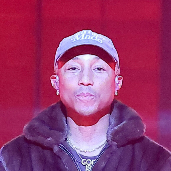 Exclusif - Pharrell Williams - Enregistrement de l'émission "Le gala des Pièces Jaunes, le concert événement" au Zenith de Paris, diffusée le 28 janvier sur France 2. Le 25 janvier 2023 © Dominique Jacovides / Bestimage 