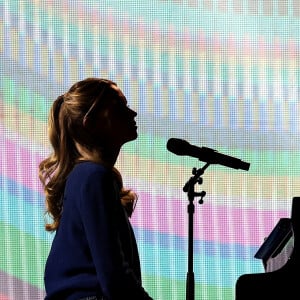 Exclusif - La chanteuse Angèle - Enregistrement de l'émission "Le gala des Pièces Jaunes, le concert événement" au Zenith de Paris, diffusée le 28 janvier sur France 2. Le 25 janvier 2023 © Dominique Jacovides / Bestimage