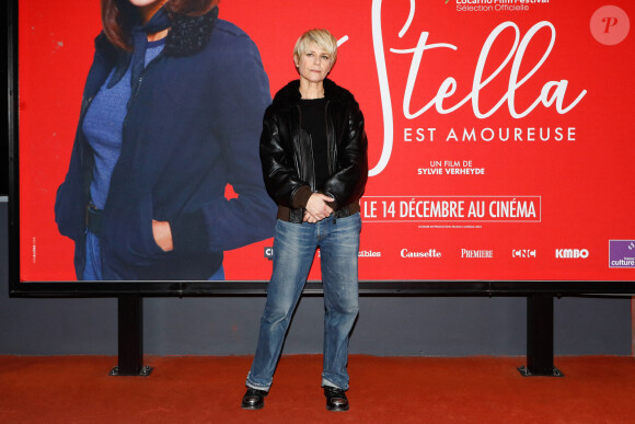 Marina Fois - Avant-première du film "Stella est amoureuse" au cinéma UGC Ciné Cité Les Halles à Paris. Le 8 décembre 2022 © Christophe Clovis / Bestimage