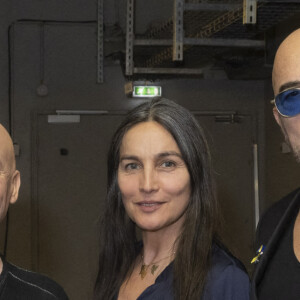 Exclusif - Florent Pagny et sa femme Azucena, Pascal Obispo - Backstage de l'émission spéciale "Unis pour l'Ukraine" à la Maison de la Radio et de la Musique, diffusée en direct sur France 2 et présentée par Nagui et Leïla.Kaddour à Paris le 8 mars 2022. France Télévisions et Radio France s'associent, face à l'urgence humanitaire, pour soutenir et aider le peuple ukrainien et toutes les populations touchées par le conflit, sur place et dans les pays limitrophes. Le service public s'engage aux côtés de la Croix-Rouge française, qui lance un appel aux dons financiers, pour faire face aux besoins humanitaires, qui ne cessent de s'intensifier. Cette soirée spéciale est diffusée en simultané sur France 2 et France Inter avec un concert exceptionnel en direct, avec la participation des formations musicales de Radio France. Avec cette soirée, France Télévisions et Radio France permettent aux Français de répondre concrètement à l'urgence humanitaire, à l'intérieur et à l'extérieur de l'Ukraine, à travers des dons à la Croix-Rouge française. © Cyril Moreau / Jack Tribeca / Bestimage