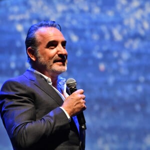 Jean Dujardin durant l'avant première mondiale au Grimaldi Forum à Monaco, le 9 février 2023, du film "Les gardiennes de la planète" réalisé par Jean-Albert Lièvre et raconté par J.Dujardin. Ce film est inspiré par le poème d'Heathcote Williams, "Whale Nation". Il nous fait découvrir le Groenland, le Mexique, l'Argentine, la Polynésie, mais aussi la Bretagne, la Méditerranée et la Normandie, l'Afrique du sud, l'Australie, le Tonga, le Kamtchatka ou encore l'Antarctique, Hawaï, et la Norvège. L'histoire commence par une baleine à bosse échouée sur un rivage isolé. Alors qu'un groupe d'hommes et de femmes organise son sauvetage, on découvre l'histoire extraordinaire des cétacés, citoyens des océans du monde, essentiels à l'écosystème de la planète depuis plus de 50 millions d'années. La sortie en salle se fera le 22 février. © Bruno Bebert / Bestimage 