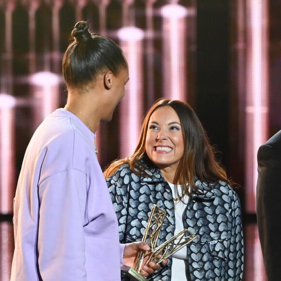 Le chanteur Stromae (Artiste masculin et Album "Multitude") avec sa femme Coralie Barbier lors de la 38ème cérémonie des Victoires de la musique à la Seine musicale de Boulogne-Billancourt, France, le 10 février 2023. © Coadic Guirec/Bestimage 