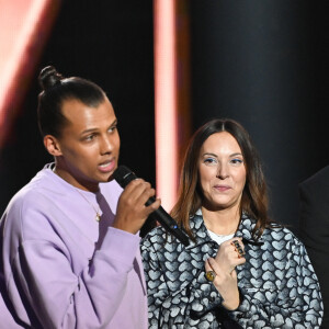 Le chanteur Stromae (Artiste masculin et Album "Multitude") avec sa femme Coralie Barbier lors de la 38ème cérémonie des Victoires de la musique à la Seine musicale de Boulogne-Billancourt, France, le 10 février 2023. © Coadic Guirec/Bestimage 