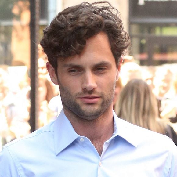 Penn Badgley - Les acteurs de la nouvelle série "You" arrivent chez Build Series à New York