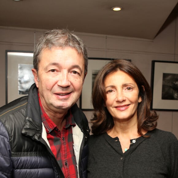 Exclusif - Frédéric Bouraly et Valérie Karsenti - Soirée pour la 300ème du spectacle "Ca fait du bien" de N. Roz au théâtre des Mathurins à Paris, le 19 novembre 2018. © Denis Guignebourg/Bestimage