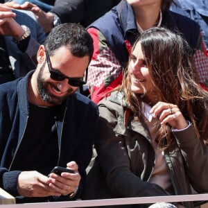  "Il n'est pas du tout dans ce métier", confiait l'actrice à Version Femina en janvier 2016.
Géraldine Nakache et son mari Jérôme Elie- Betiya - Célébrités dans les tribunes des internationaux de France de tennis de Roland Garros à Paris, France, le 7 juin 2019. © Cyril Moreau/Bestimage 