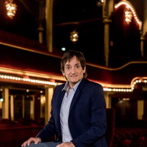 Exclusif - Rendez-vous avec Pierre Palmade au Casino de Paris, pour le documentaire "L'homme qui aimait l'humour", qui sera diffusé le 17 juin sur la chaine Comédie puis sur C8. Le 9 mars 2021 © Cyril Moreau / Bestimage