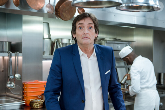 Exclusif - Pierre Palmade - Enregistrement de l'émission "Le Grand Restaurant" à Paris, qui sera diffusée le 3 février 2021 sur M6. © Jean-Philippe Baltel / Bestimage 