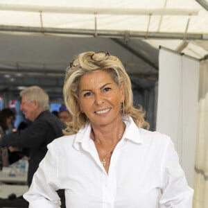 Info - Caroline Margeridon, l'antiquaire d'Affaire conclue" agressée et volée à Saint-Ouen - Exclusif - Caroline Margeridon - Festival des Livres et des Artistes organisé par l'association "Lecture pour Tous" engagée dans la lutte contre l'illettrisme au Mail Branly à Paris le 2 juillet 2022. © Pierre Perusseau / Jack Tribeca / Bestimage