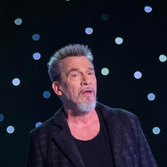 Exclusif - Florent Pagny, chant - Enregistrement de l'émission "Symphonie pour la vie, Spéciale Pièces Jaunes" aux Folies Grüss à Paris, diffusée le 4 février sur France 3. Le 12 janvier 2022 © Cyril Moreau / Bestimage