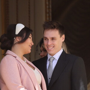 Louis Ducruet et sa femme Marie Chevallier - La famille princière au balcon du palais lors de la Fête Nationale de la principauté de Monaco le 19 novembre 2022. © Dominique Jacovides / Bruno Bebert / Bestimage 