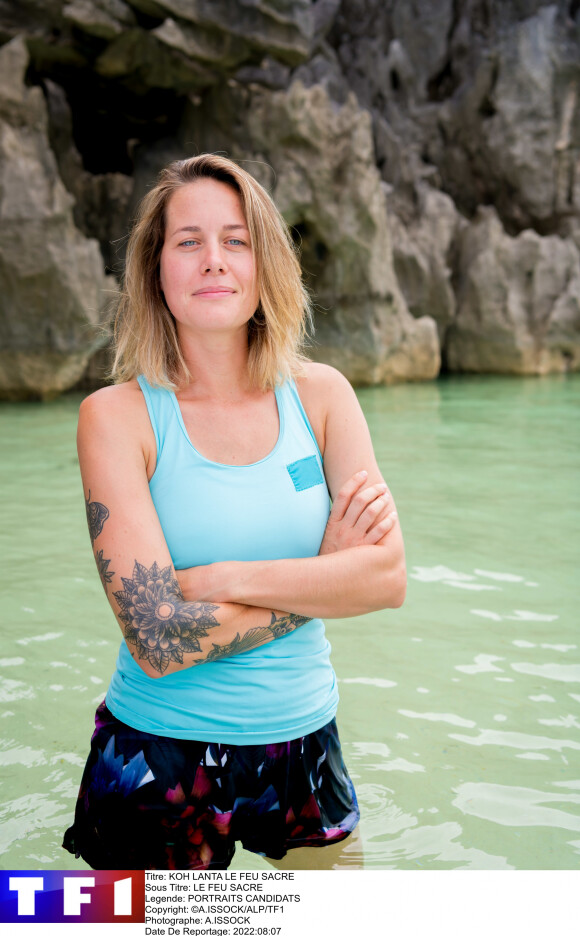 Portrait de la candidate Laura dans "Koh-Lanta, le Feu sacré". ©A.ISSOCK/ALP/TF1