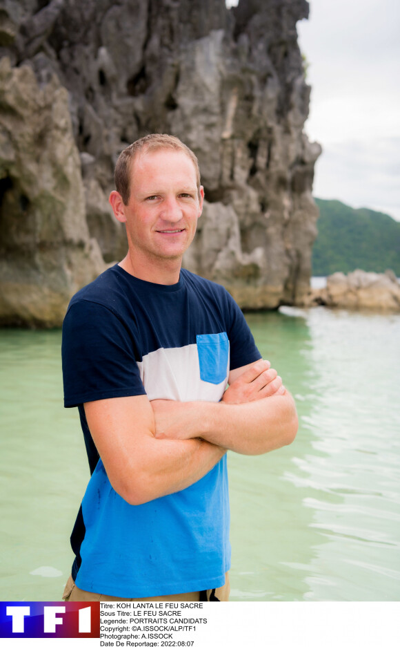 Portrait du candidat Gilles dans "Koh-Lanta, le Feu sacré". ©A.ISSOCK/ALP/TF1