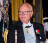 Le roi Carl XVI Gustav de Suède - La famille royale de suède au dîner lors de la cérémonie de remise des Prix Nobel à Stockholm le 11 décembre 2022. 