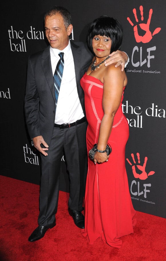 Son papa Ronald Fenty était lui aussi dans le public. Il a donc appris la grossesse de sa fille comme tous les autres 
Monica Braithwaite et Ronald Fenty (parents de Rihanna) - Soirée du premier "Bal de Diamant" à Beverly Hills. Le 11 décembre 2014. 