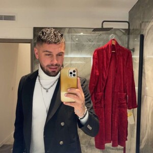 Kevin Guedj (déjà) en couple ? Il s'affiche tout sourire avec une mystérieuse jolie brune
Kevin Guedj sur Instagram