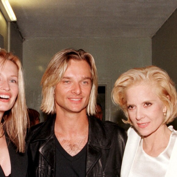 Olympia "Sylive Vartan" concert "Estelle Hallyday" David Hallyday plan serré Paris - "Tony Scotti" Loge