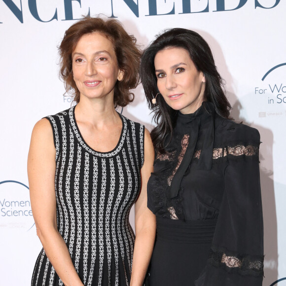 Mais elle n'a pas reçu de traitement de faveur, ni de conseils façonnés rien que pour elle.
Exclusif - Audrey Azoulay et Marie Drucker - Prix "L'Oreal - UNESCO for Women in Science" à l'UNESCO à Paris, le 23 Juin 2022. @ Bertrand Rindoff/Bestimage
