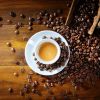 Obtenez du café fraîchement moulu grâce à une machine avec broyeur intégré !