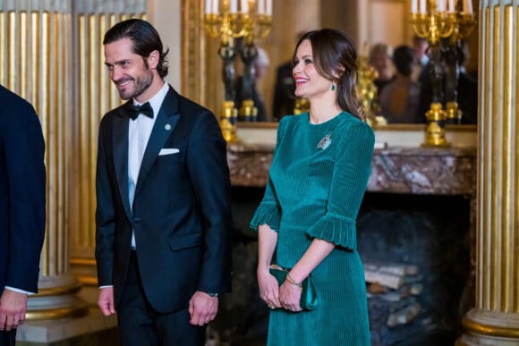 Le prince Carl Philip de Suède et la princesse Sofia - La famille royale de Suède lors de la réception "Riksdagssupé" (Riksdag Supé) au palais royal à Stockholm le 29 novembre 2022. 