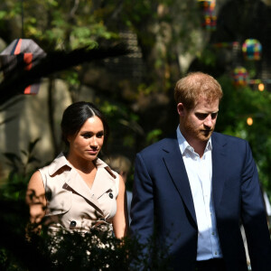 Le prince Harry, duc de Sussex, et Meghan Markle, duchesse de Sussex, se rendent à la réception des industries créatives et des entreprises à Johannesburg, le 2 octobre 2019. Sur place, le couple princier rencontre des représentants des milieux d'affaires britanniques et sud-africains dont des jeunes entrepreneurs locaux. 