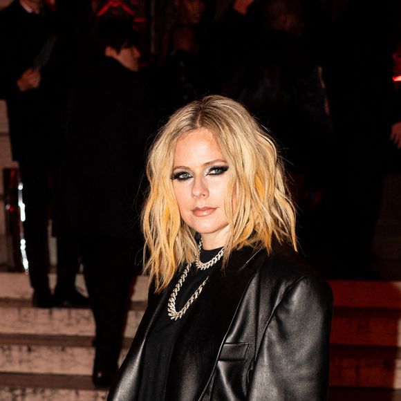 Avril Lavigne - Présentation de la collection Christian Louboutin, "The Loubi Show", à l'Opéra Comique à Paris. Le 2 mars 2023. © T.Da Silva-Pierre Perusseau / Bestimage